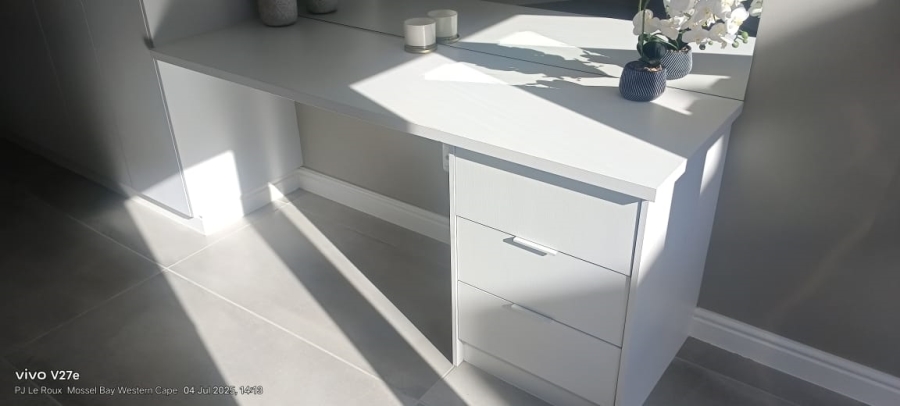 4 Bedroom Property for Sale in Seemeeu Park Western Cape